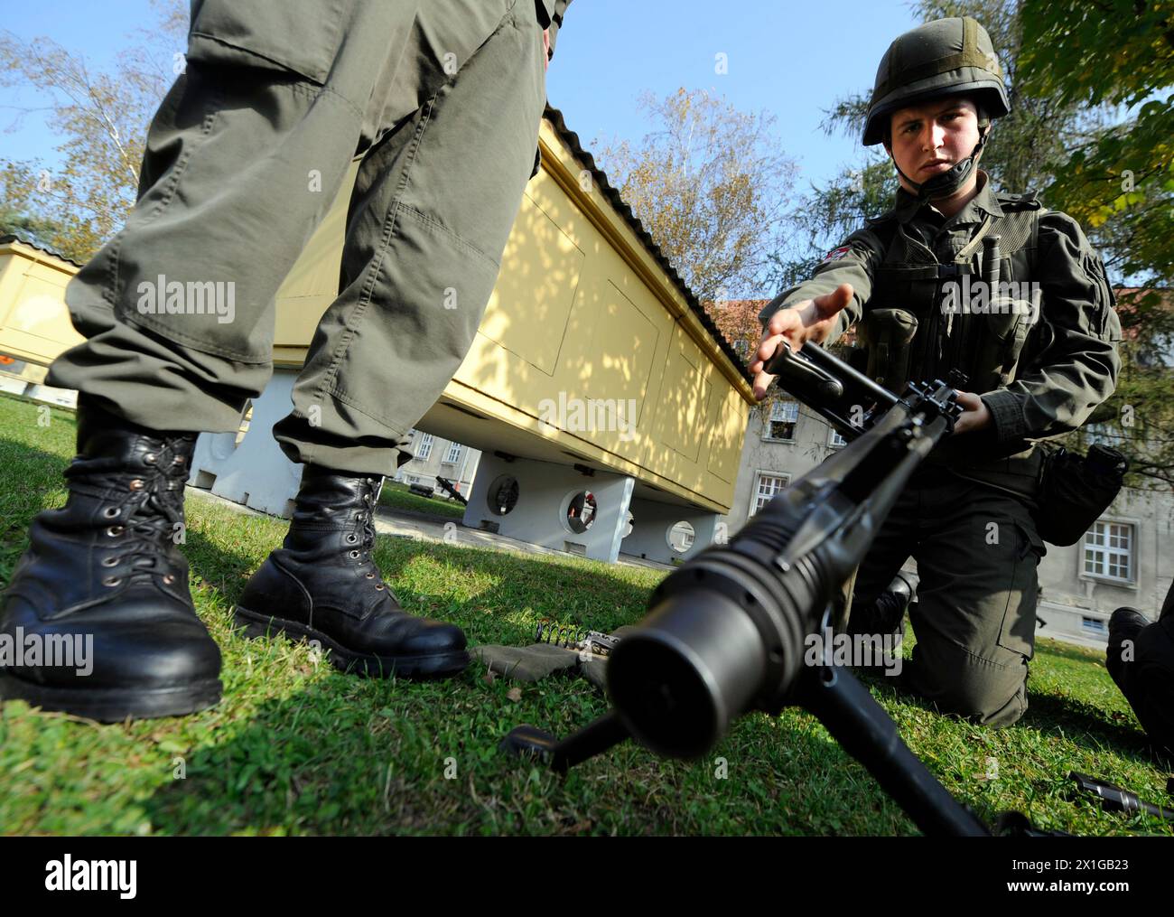 Caratteristica: Esercito. Forze dell'esercito federale austriaco nella Maria Theresien-Casern a Vienna, 13 ottobre 2010. - 20101013 PD4895 - Rechteinfo: Diritti gestiti (RM) Foto Stock