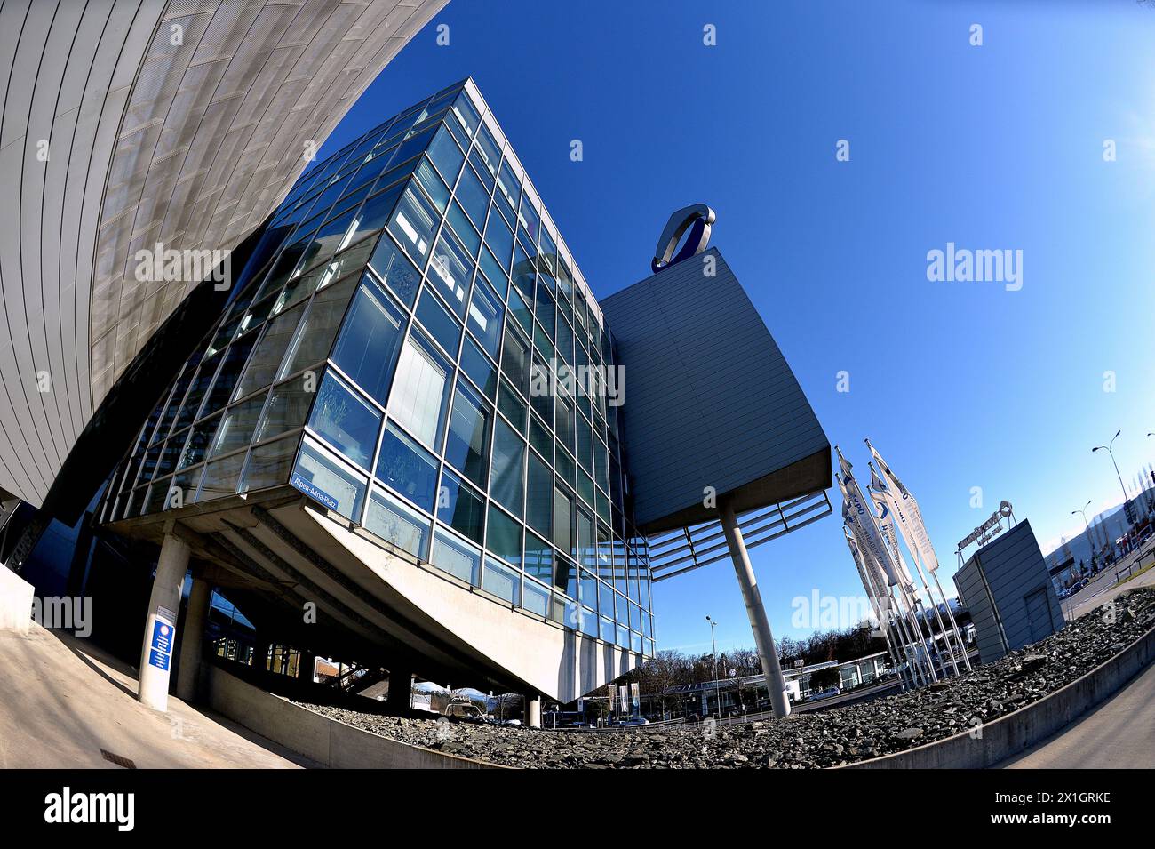 Immagini dell'edificio della banca Hypo Alpe-Adria a Klagenfurt, Carinzia, Austria, 2014/02/15. - 20140215 PD9888 - Rechteinfo: Diritti gestiti (RM) Foto Stock
