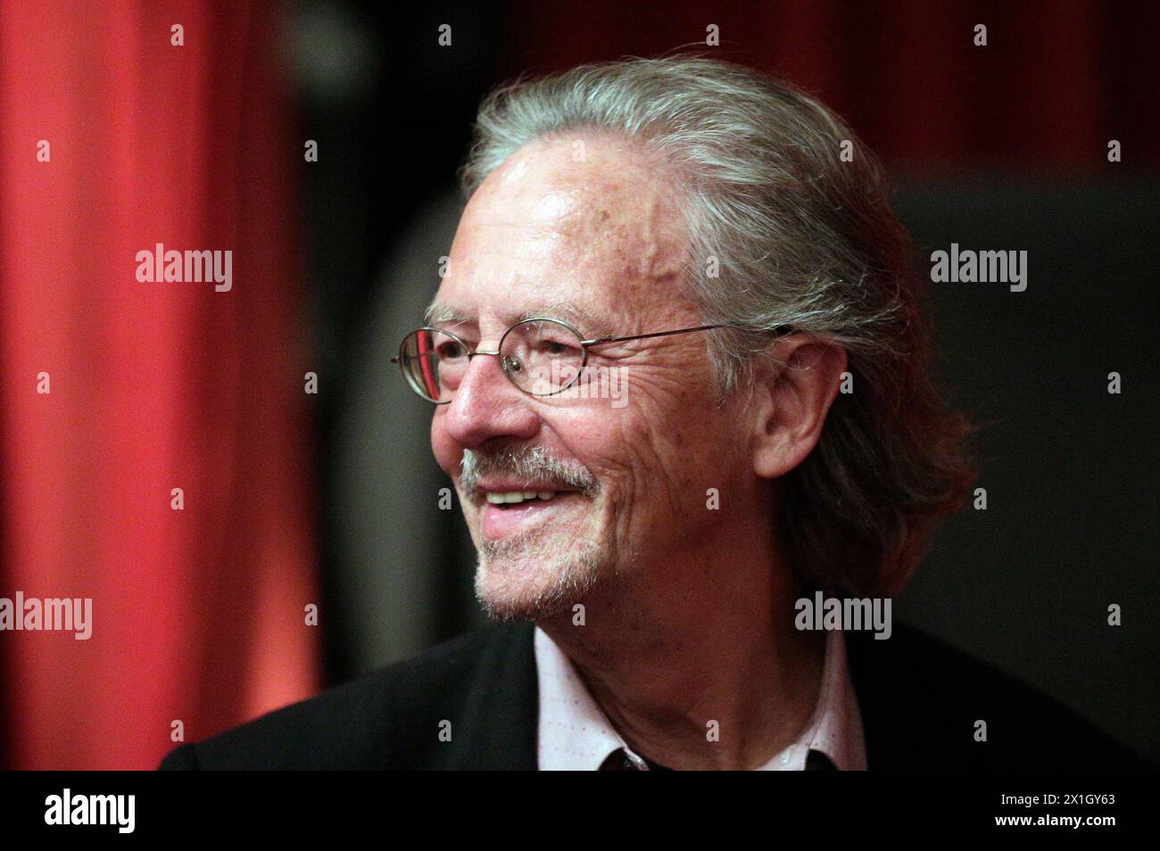 Lo scrittore Peter Handke visita il Metro Cinema di Vienna, Austria, il 16 ottobre 2014. - 20141016 PD3460 - Rechteinfo: Diritti gestiti (RM) Foto Stock