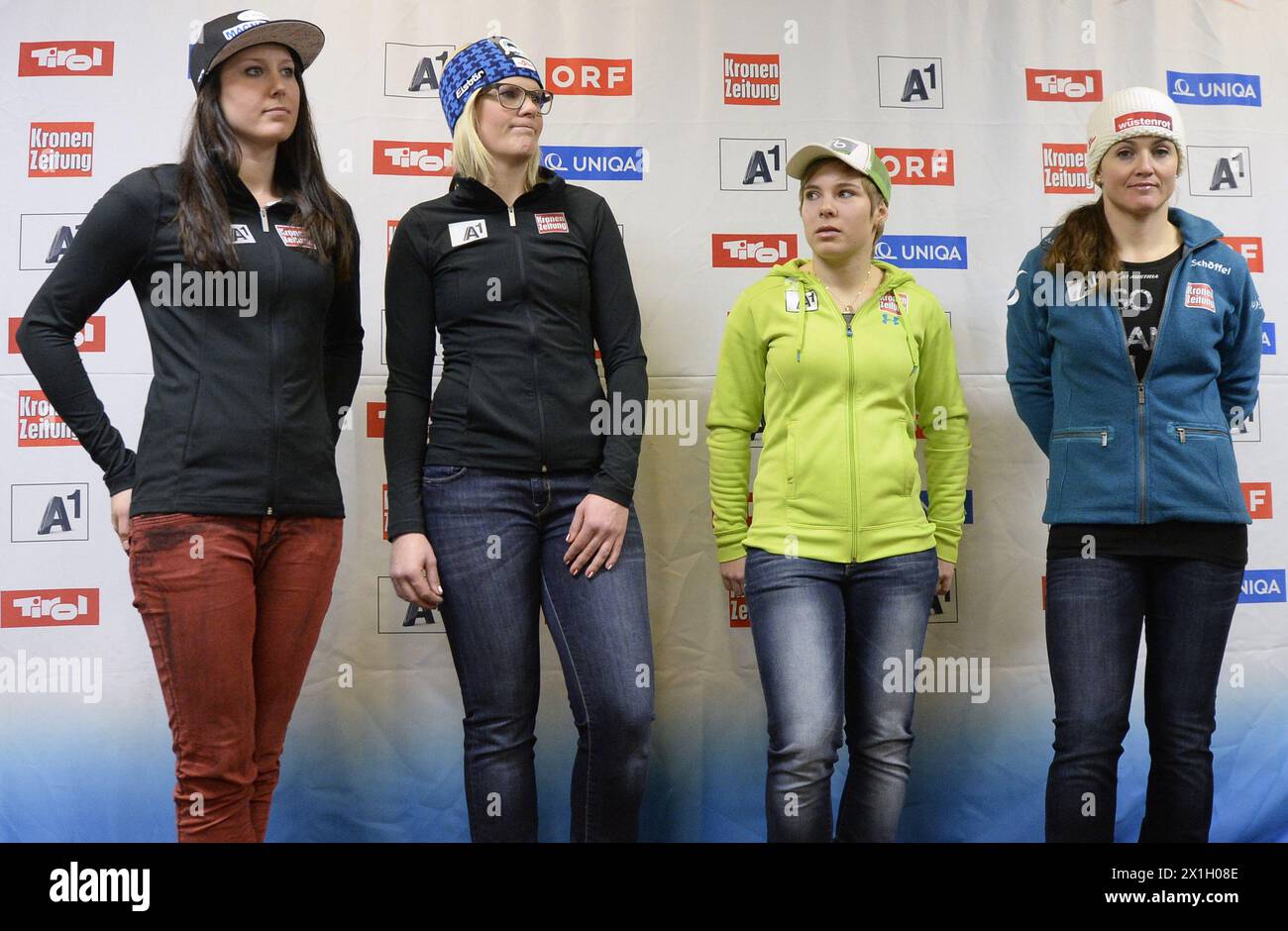 Conferenza stampa della squadra austriaca di discesa libera femminile a Beaver Creek, USA, il 4 febbraio 2015. Nella foto: (l-r) Cornelia Huetter, Nicole Hosp, Nicole Schmidhofer e Elisabeth Goergl. FOTO: APA/HANS KLAUS TECHT - 20150204_PD6064 - Rechteinfo: Rights Managed (RM) Foto Stock