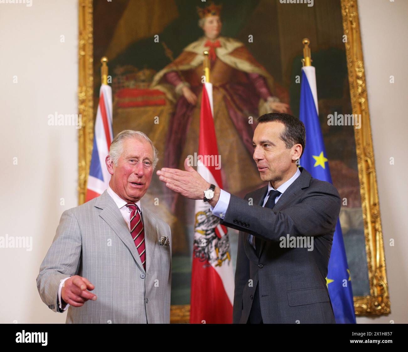 Il principe Carlo (L) incontra il cancelliere austriaco Christian Kern (R) durante la sua visita ufficiale il 5 aprile 2017. - 20170405_PD5066 - Rechteinfo: Rights Managed (RM) Foto Stock