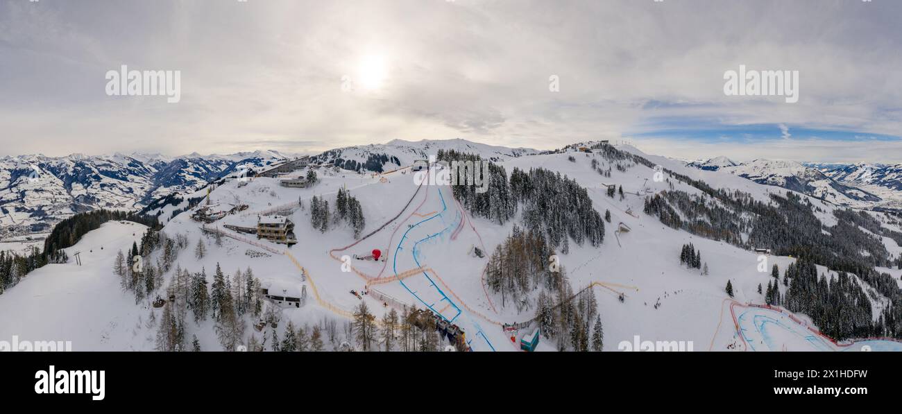 La famosa pista da discesa Streif a Kitzbuehel, Austria, 23 gennaio 2019. Vista aerea - 20190123 PD4224 - Rechteinfo: Rights Managed (RM) Foto Stock