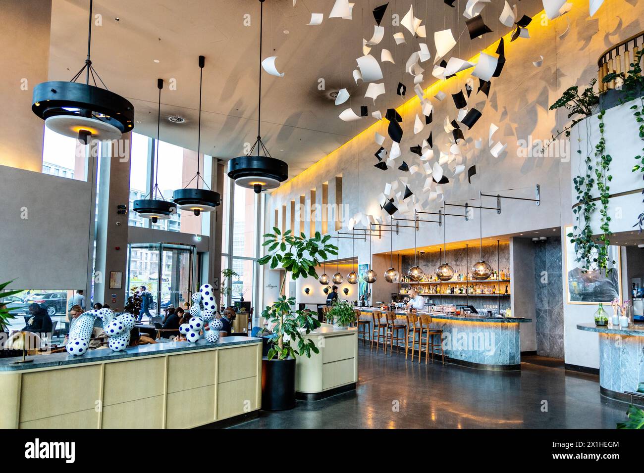 Il Lounge bar dell'hotel Stratford, Londra, Inghilterra Foto Stock