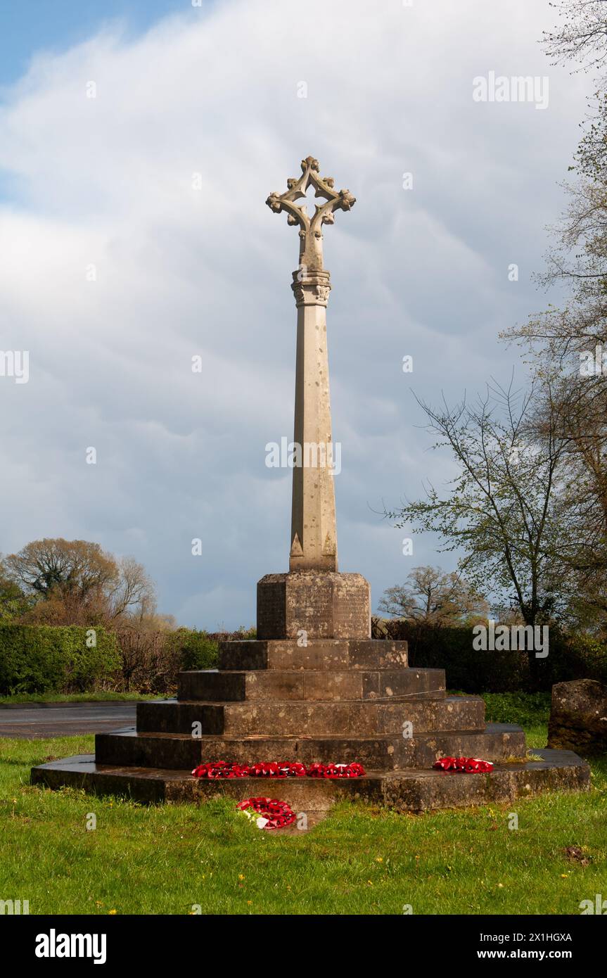 Il memoriale di guerra, Holy Trinity Church, Hatton, Warwickshire, Inghilterra, REGNO UNITO Foto Stock