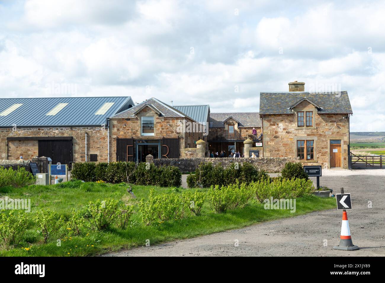 Bowhouse è un luogo di ritrovo per i commercianti locali di cibo e bevande a Fife Foto Stock