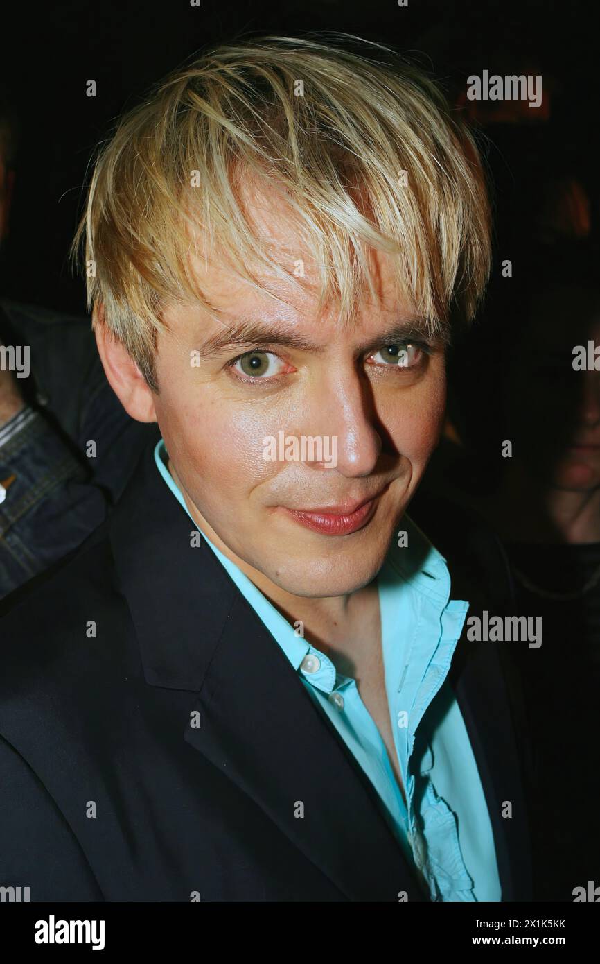 DURAN DURAN LANCIA IL LORO NUOVO ALBUM 'ASTRONAUT', SYDNEY, AUSTRALIA 23 AGOSTO 2004-NICK RHODES.PICS: PAUL LOVELACE Foto Stock