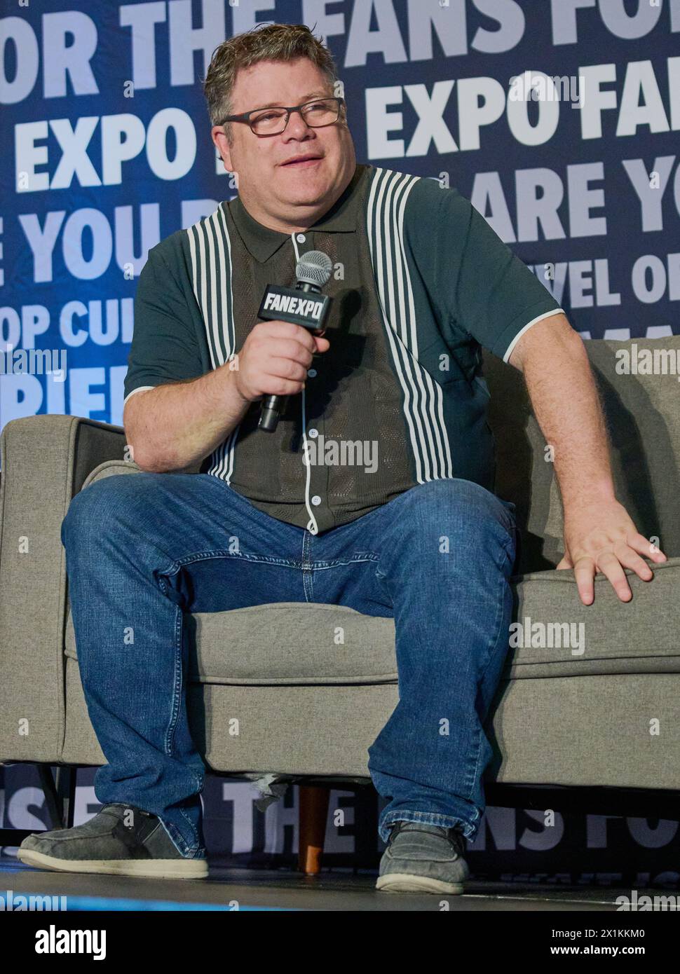 PHILADELPHIA, PA, USA - 3 GIUGNO 2023: Domande e risposte di Sean Astin all'EXPO FAN presso il Pennsylvania Convention Center. Foto Stock