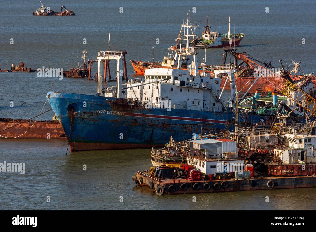 Relitti navali, porto di Montevideo, Uruguay, Sud America Foto Stock