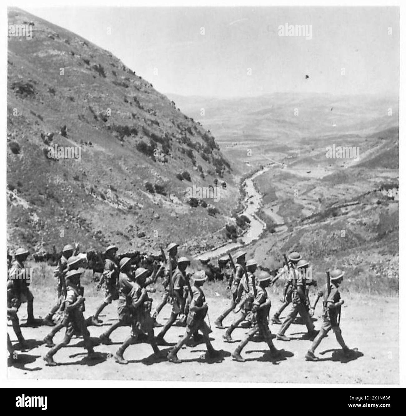 Le truppe imperiali dell'esercito britannico sono viste marciare attraverso la Siria durante le operazioni militari. Foto Stock
