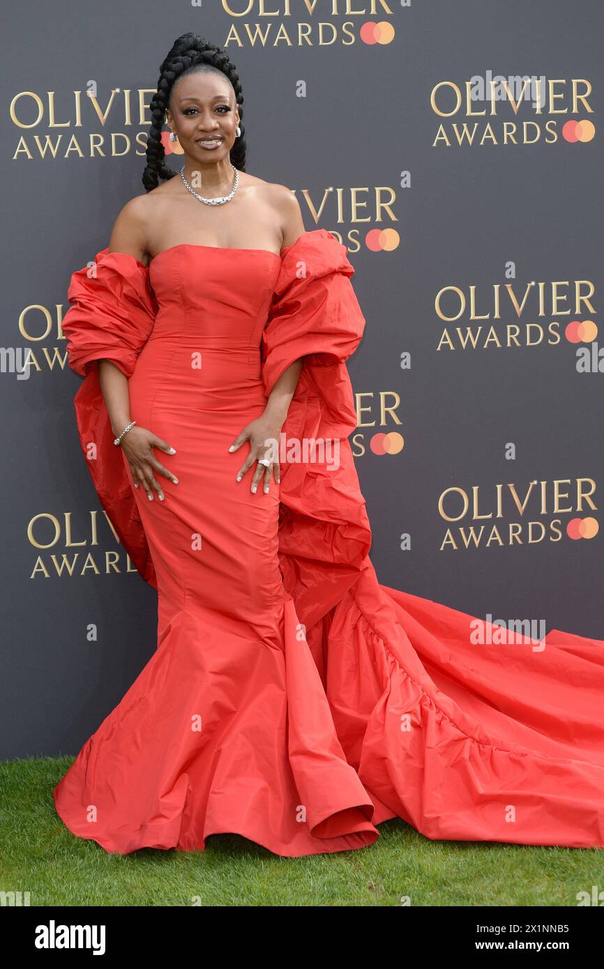 La foto deve essere accreditata ©Alpha Press 078237 14/04/2024 Beverley Knight agli Olivier Awards 2024 di Londra. Foto Stock