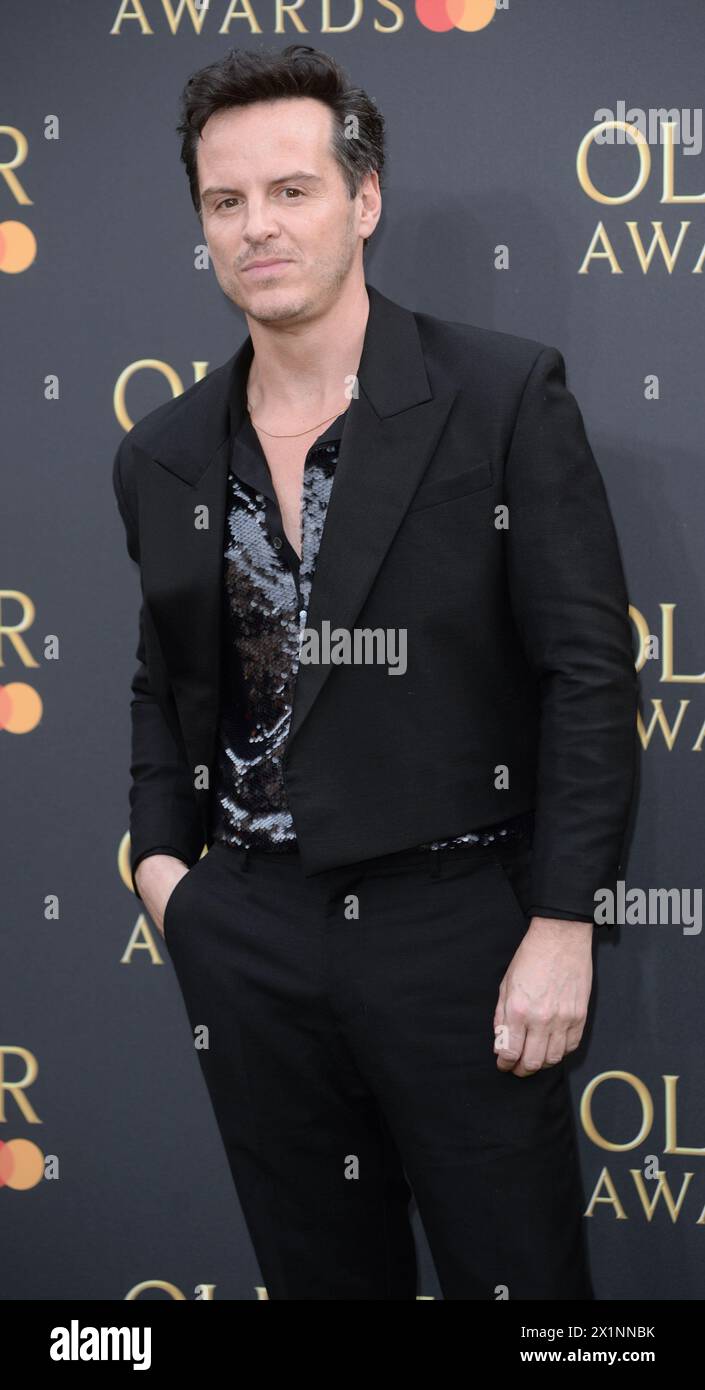 La foto deve essere accreditata ©Alpha Press 078237 14/04/2024 Andrew Scott agli Olivier Awards 2024 di Londra. Foto Stock