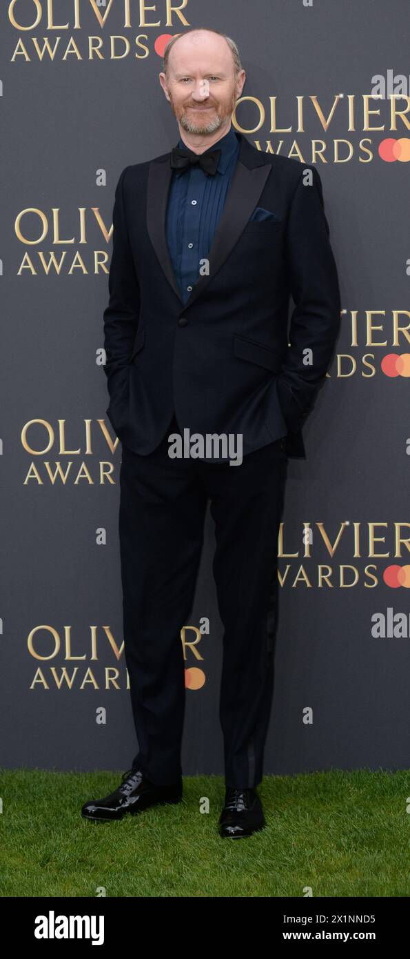 La foto deve essere accreditata ©Alpha Press 078237 14/04/2024 Mark Gatiss agli Olivier Awards 2024 di Londra. Foto Stock