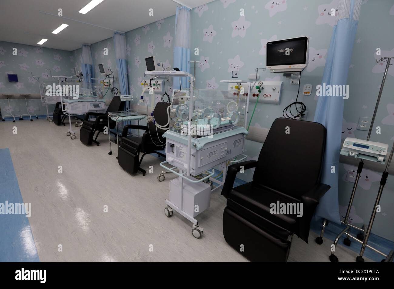 Irece, bahia, brasile - 17 marzo 2024: Unità di terapia intensiva infantile di un ospedale pubblico nella città di Irece. Foto Stock