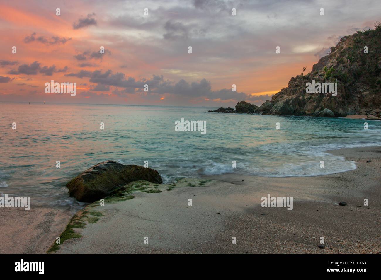 Spiaggia tranquilla a Saint Barthlemy (St. Barts, St Barth) Caraibi Foto Stock