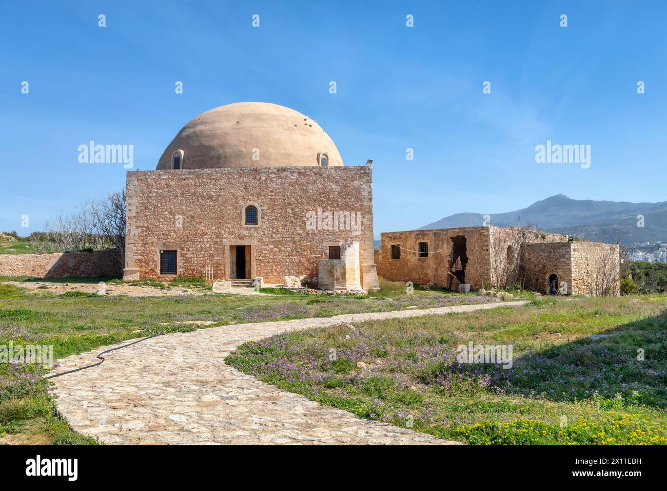 Moschea del Sultano Ibrahim, che in origine era la Cattedrale di San Nicolas in Fortezza di Rethymno, Creta Foto Stock
