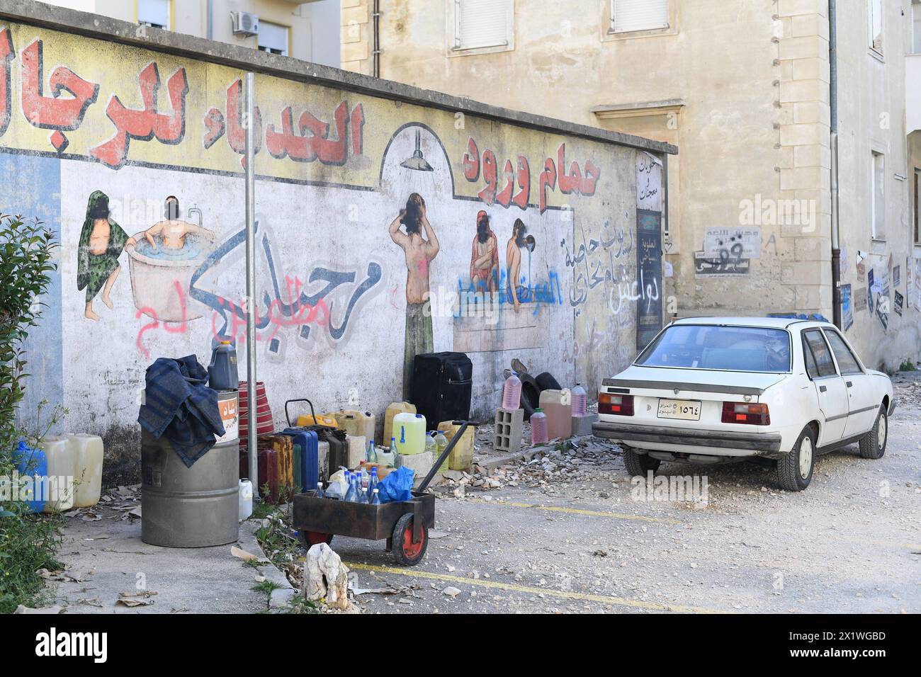 Croazia, Zara, 180424. Inizio delle riprese della serie televisiva americana The Terminal List, in cui Zara interpreta la città irachena di Mosul. Foto: Jure Miskovic / CROPIX Copyright: XxJurexMiskovicx snimanje serije21-180424 Foto Stock