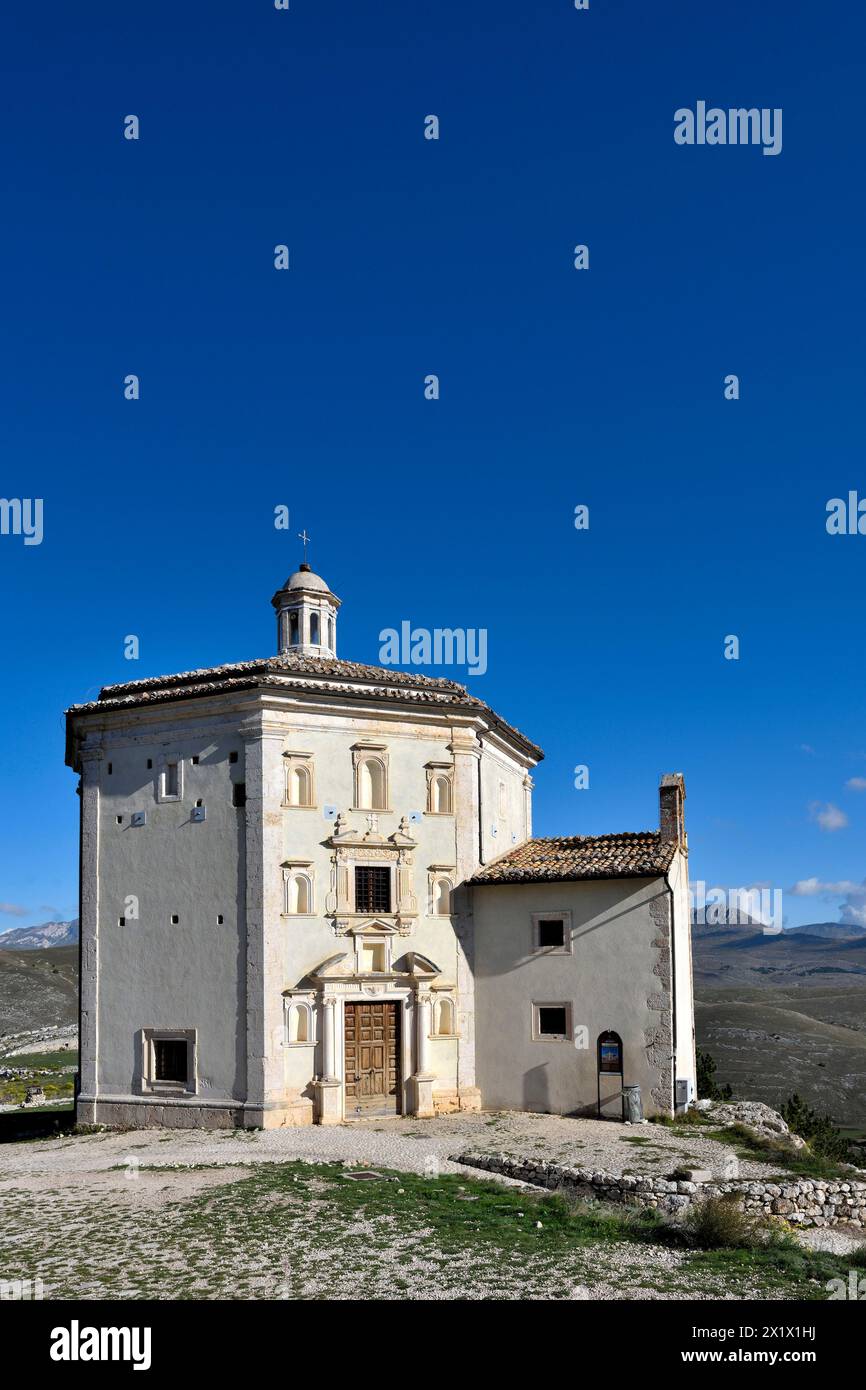 Chiesa della Madonna della Pietà. Rocca Calascio. Abruzzo. Italia Foto Stock