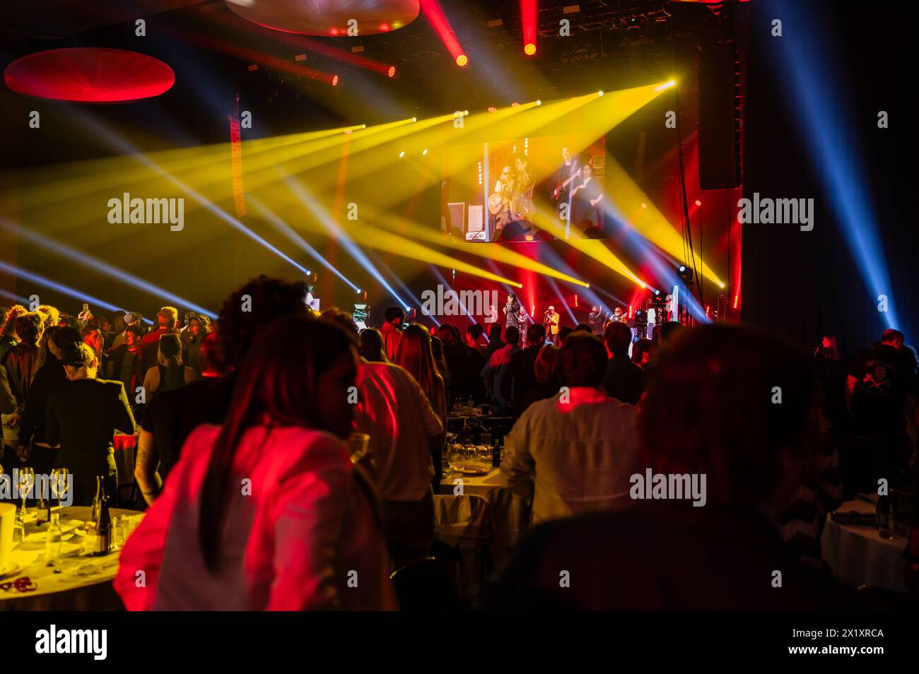 Tacho & Los Manolos si esibiscono dal vivo ai MIN Independent Music Awards 2024, Saragozza, Spagna Foto Stock