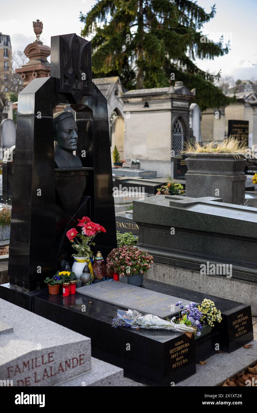 Una tomba Symon Petliura sul cimitero di Montparnasse. Fu comandante supremo dell'esercito popolare ucraino e guidò la Repubblica popolare Ucraina d Foto Stock