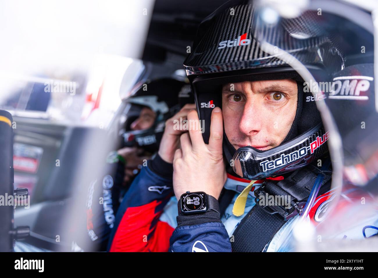 CAMILLI Eric, DE LA HAYE Thibault, Huyndai I20N, ritratto durante il Rallye Rhone Charbonnieres 2024, 2° round del Championnat de France des Rallyes 2024, dal 18 al 20 aprile a Charbonnieres-les-Bains, Francia Foto Stock