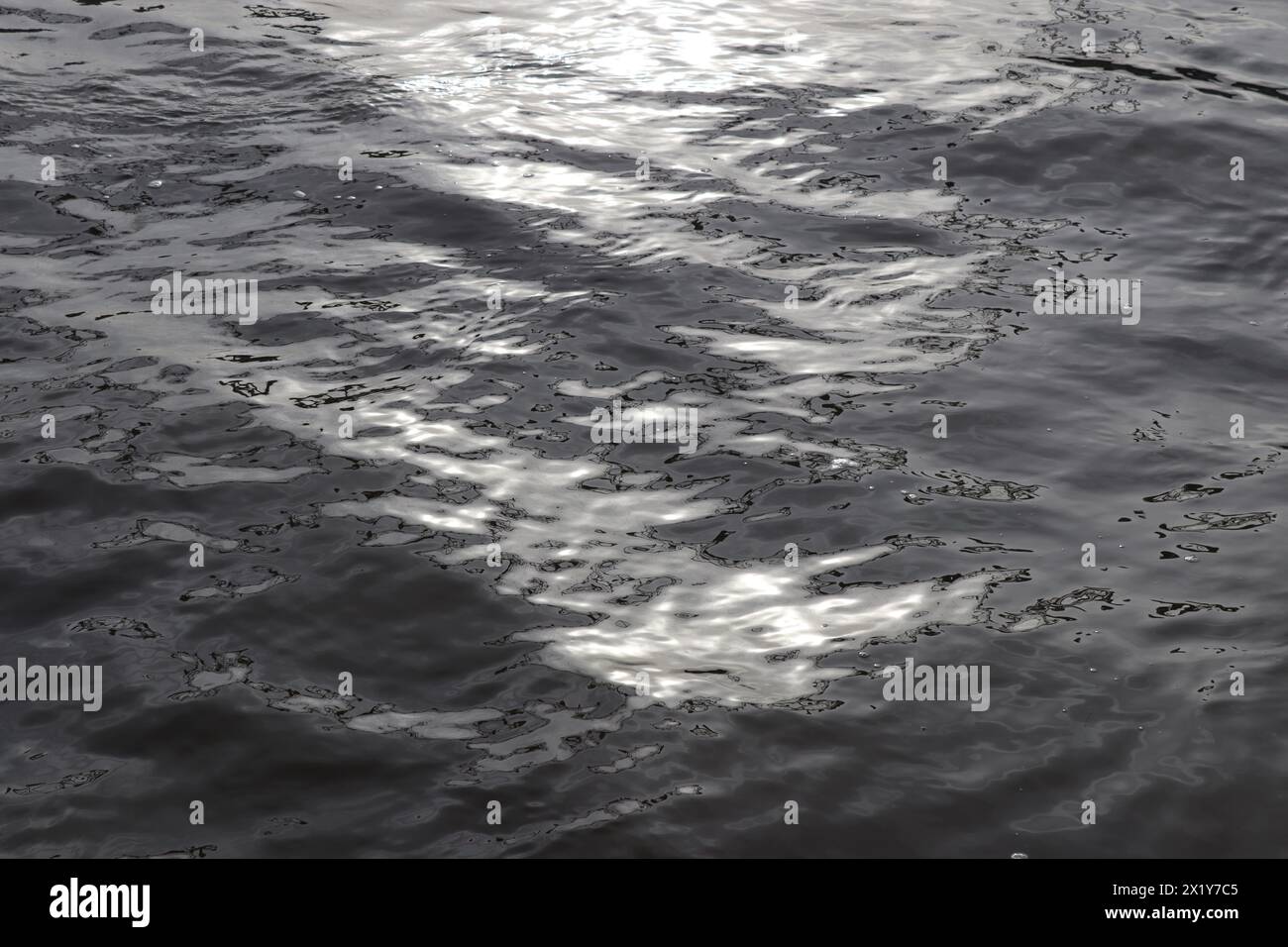 Riflessi sul Tamigi Foto Stock