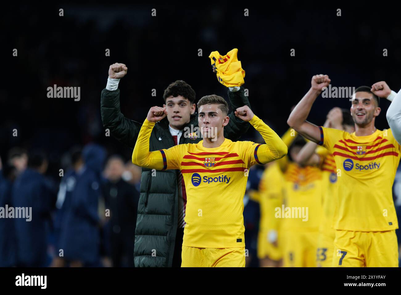 Fermin Lopez durante i quarti di finale della UEFA Champions League tra il Paris Saint-Germain FC e il FC Barcelona al Parc des Princes di Parigi, Francia (Maciej RO Foto Stock