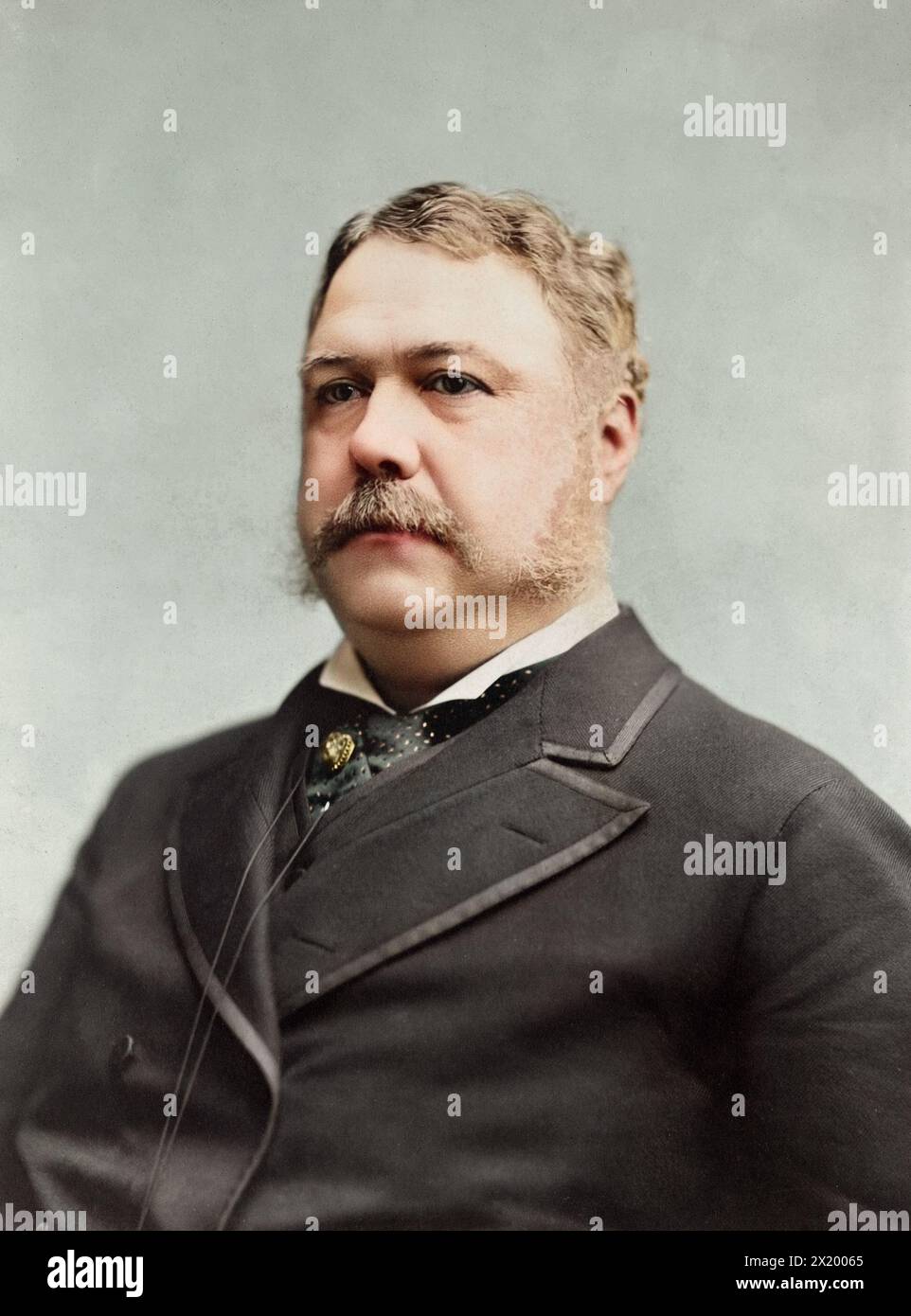 Chester Arthur, ritratto testa e spalle, rivolto a sinistra. Intorno al 1882. Di Charles Milton Bell. Foto Stock