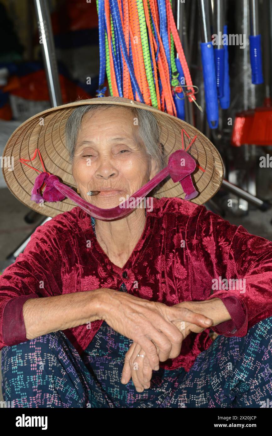 Mercato di Cẩm Châu a Hội An, Vietnam. Foto Stock