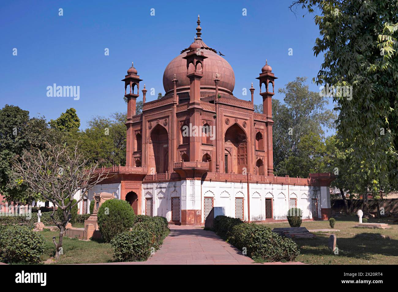 Hessing's Tomb, Roman Catholic Cemetery Complex, Agra, Uttar Pradesh, India Foto Stock
