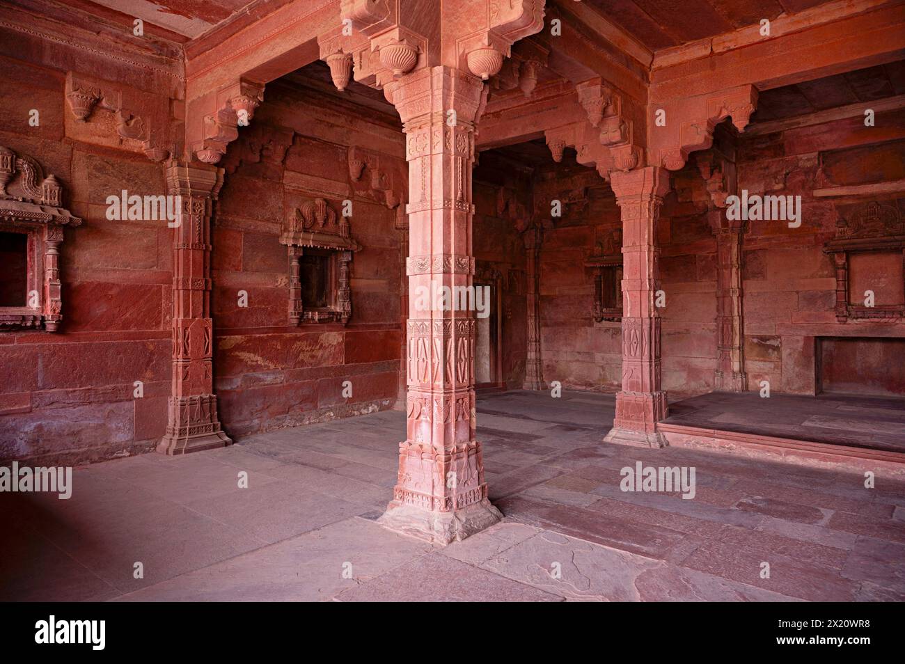 Interni, Palazzo di Jodhbai (Shabistan-i-Iqbal), Fatehpur Sikri, Uttar Pradesh, India Foto Stock