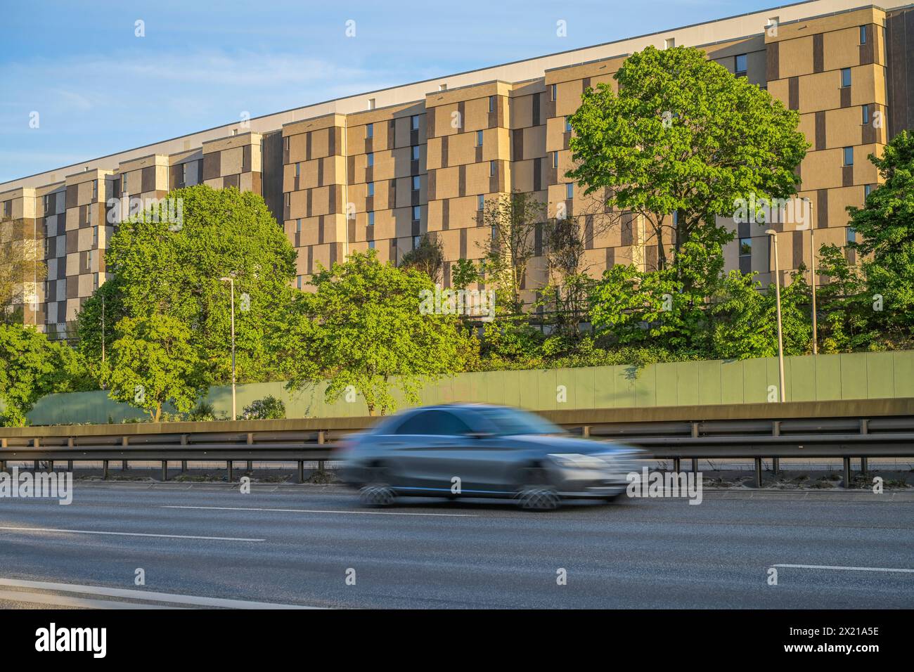 Plattenbauten, Neubaugebiet Friedenauer Höhe, Stadtautobahn A100, Friedenau, Schöneberg, Berlino, Germania Foto Stock