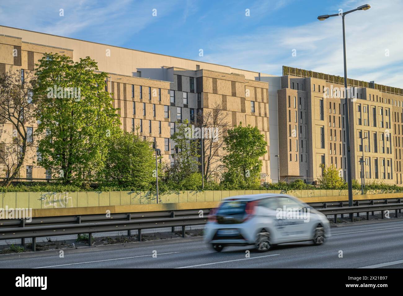 Plattenbauten, Neubaugebiet Friedenauer Höhe, Stadtautobahn A100, Friedenau, Schöneberg, Berlino, Germania Foto Stock