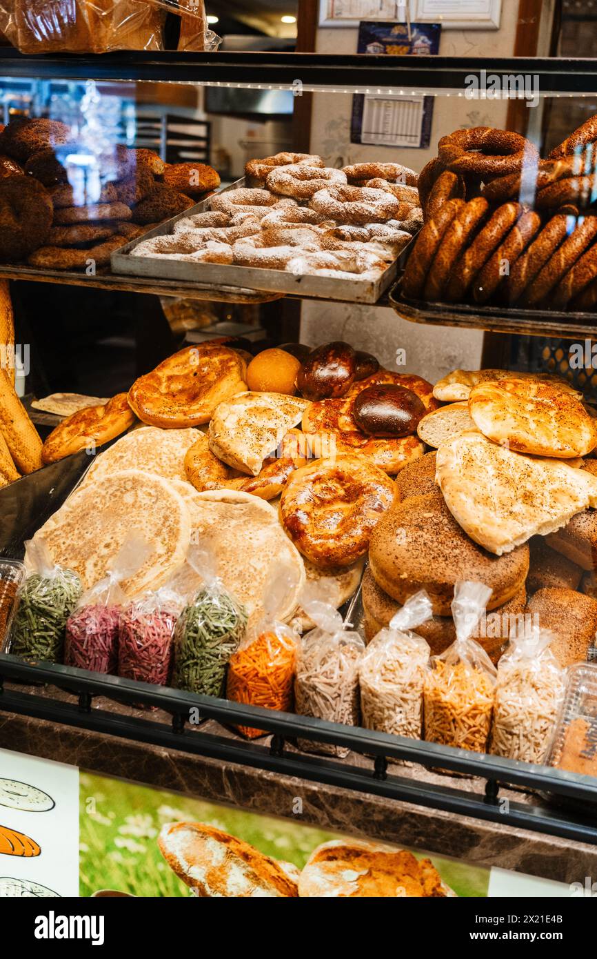 Panetteria locale a Kusadasi, Turchia Foto Stock