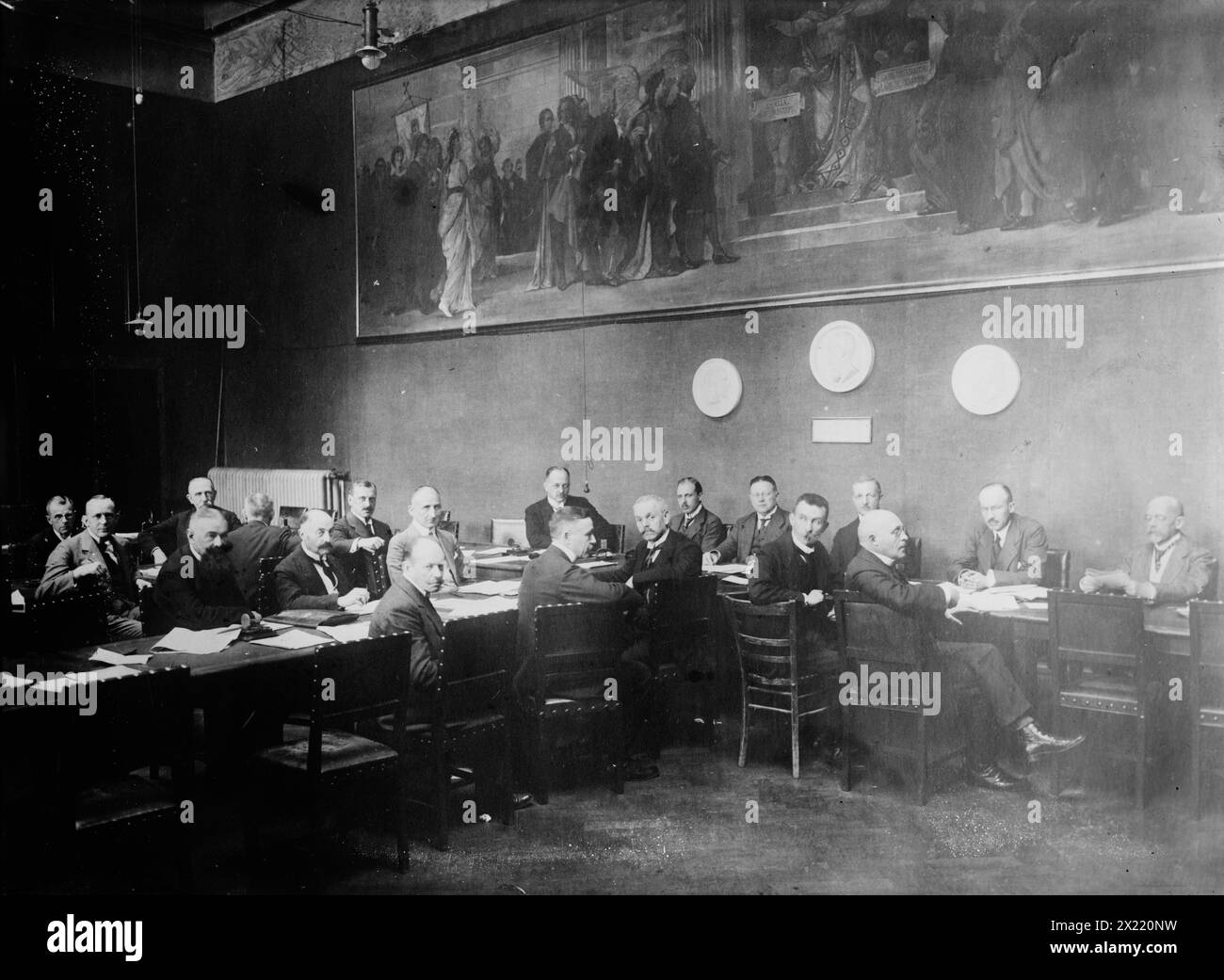 Consiglio dell'Impero, Germania, 1919 o 1920. Mostra uno degli organi legislativi della Repubblica di Weimar (Germania) che è stato istituito nel 1919. Era anche chiamato Reichsrat. Foto Stock