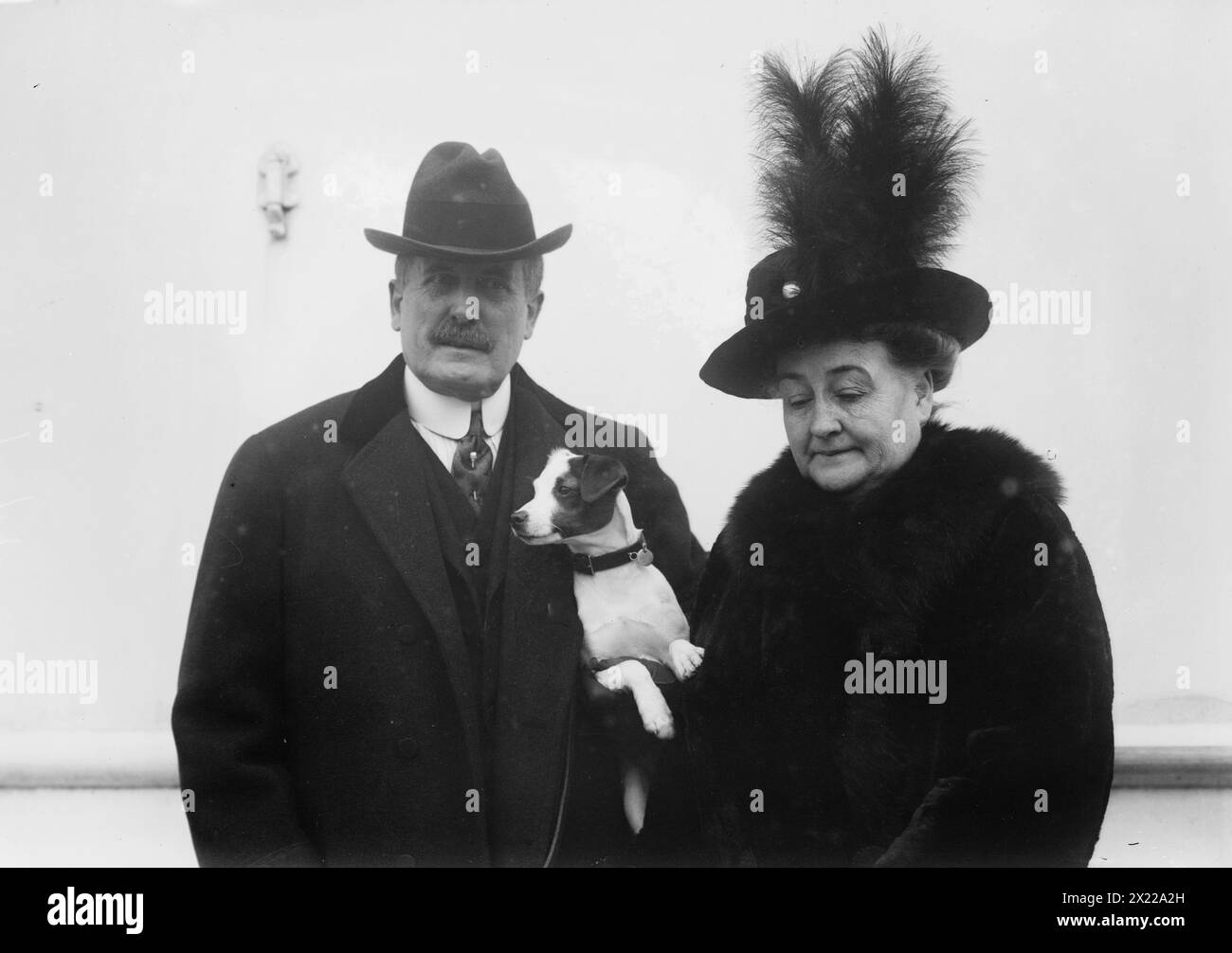 AMB. Myron T. Herrick &amp; moglie Carolyn M. Parmely Herrick, tra il 1912 e il 1914. Mostra Myron T. Herrick (1854-1929), ambasciatore americano in Francia 1912-14. Foto Stock