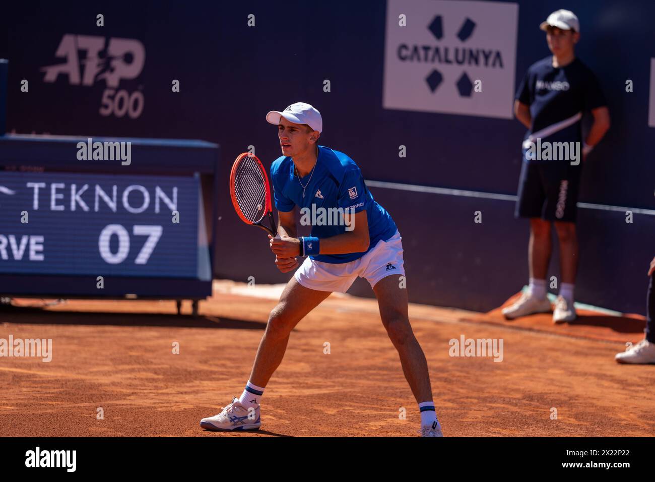 Barcellona, Spagna. 19 aprile 2024. Open Barcelona ATP 500 Matteo Arnaldi vs Casper Ruud, l'italiano Arnaldi e il norvegese Ruud affrontano nei quarti di finale del torneo di Barcellona." Nella foto: Matteo Arnaldi News Sports - Barcellona, Spagna venerdì 19 aprile 2024 (foto di Eric Renom/LaPresse) credito: LaPresse/Alamy Live News Foto Stock