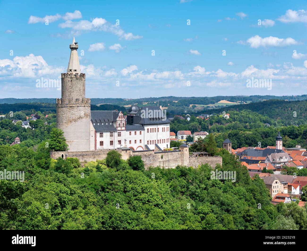 Veduta della città di Weida con Osterburg, Turingia, Germania Foto Stock