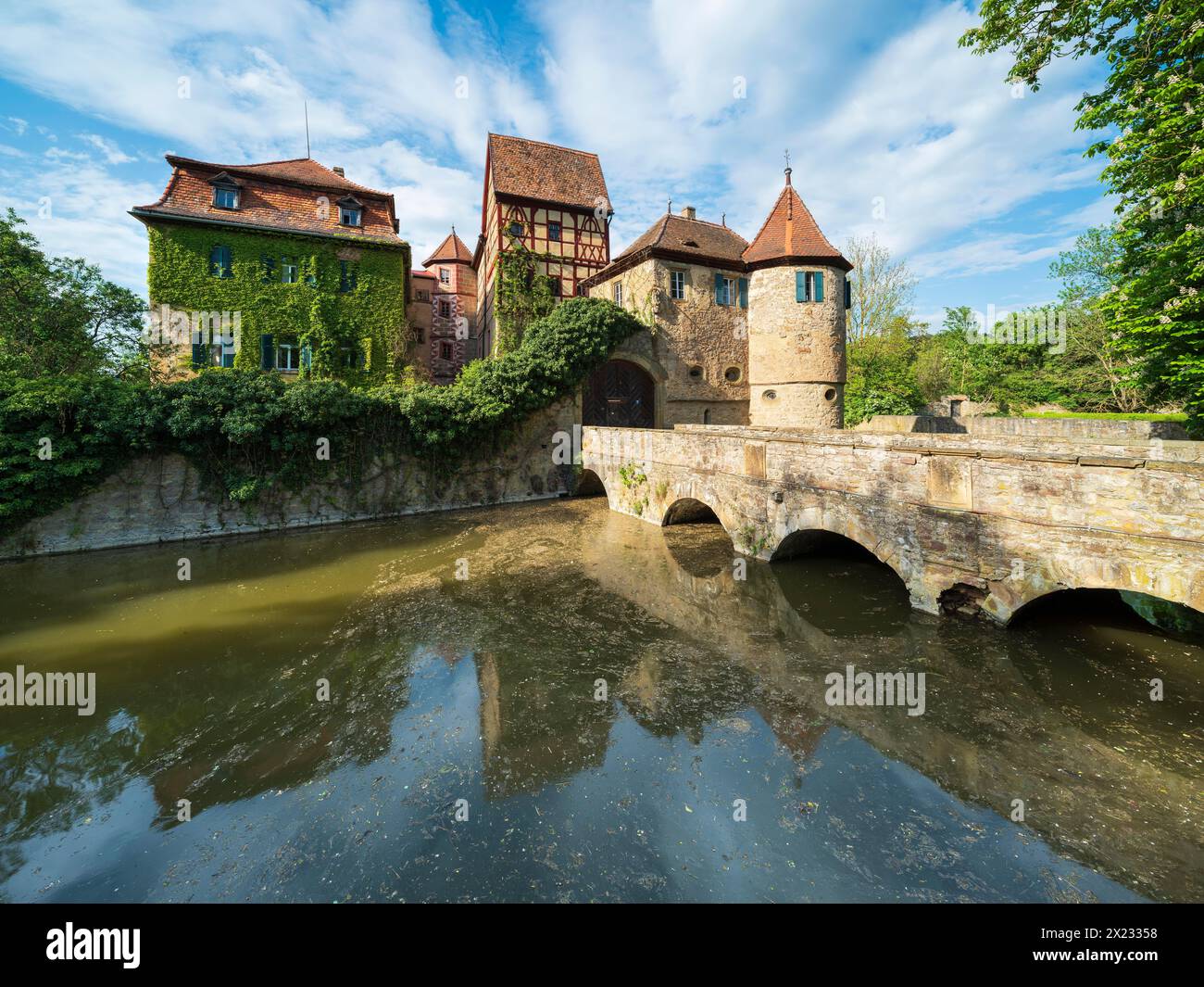 Wasserburg Unsleben, bassa Franconia, Roen, Rodano bavarese, Baviera, Germania Foto Stock