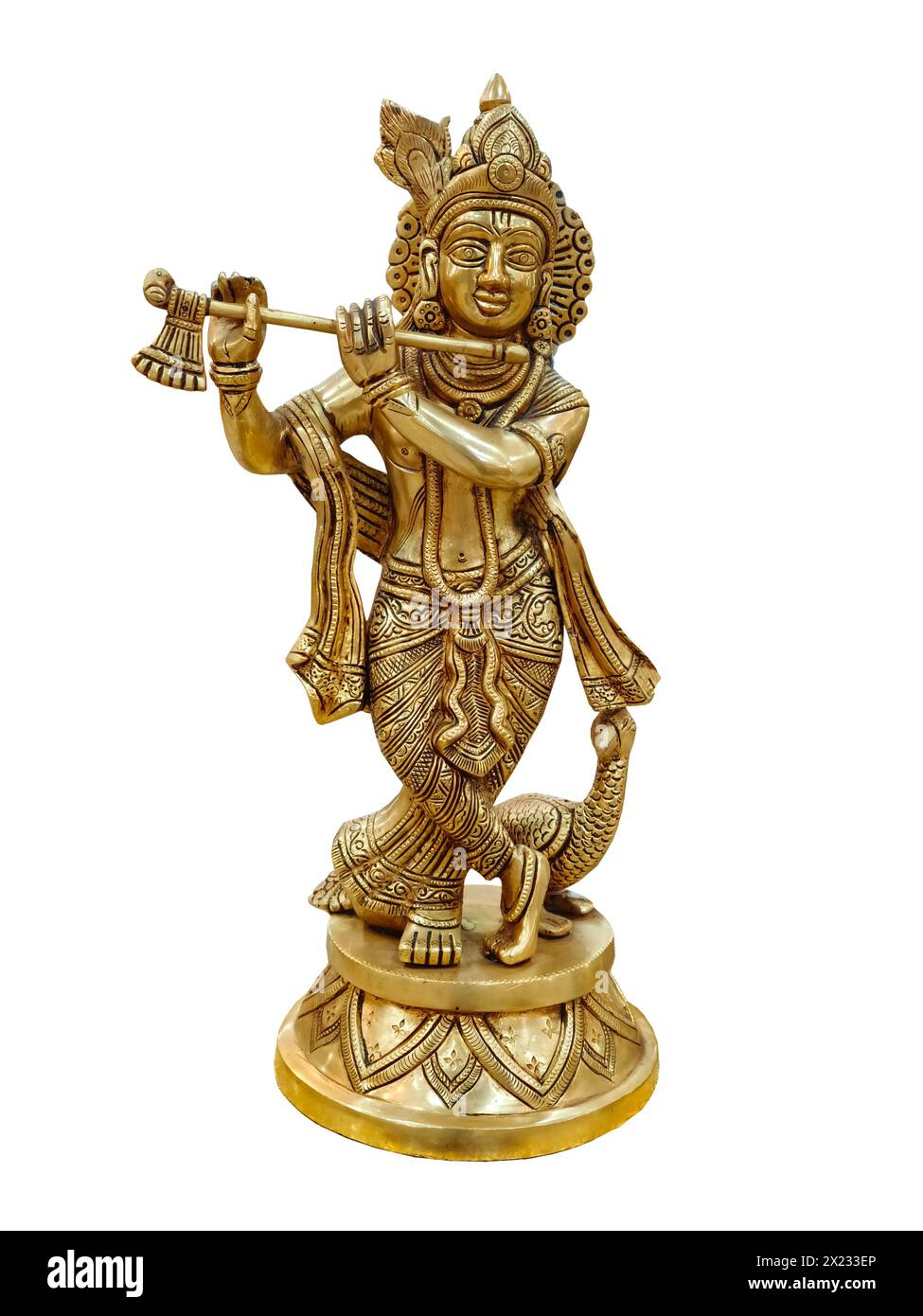 Statua in ottone avatar Vishnu dio Krishna isolata sullo sfondo. Foto Stock