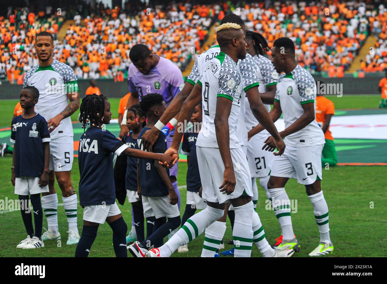 ABIDJAN, COSTA d'AVORIO - 18 GENNAIO; Victor Osimhen della Nigeria durante la TotalEnergies Caf Africa Cup of Nations (Afcon 2023) partita tra Cote D Foto Stock