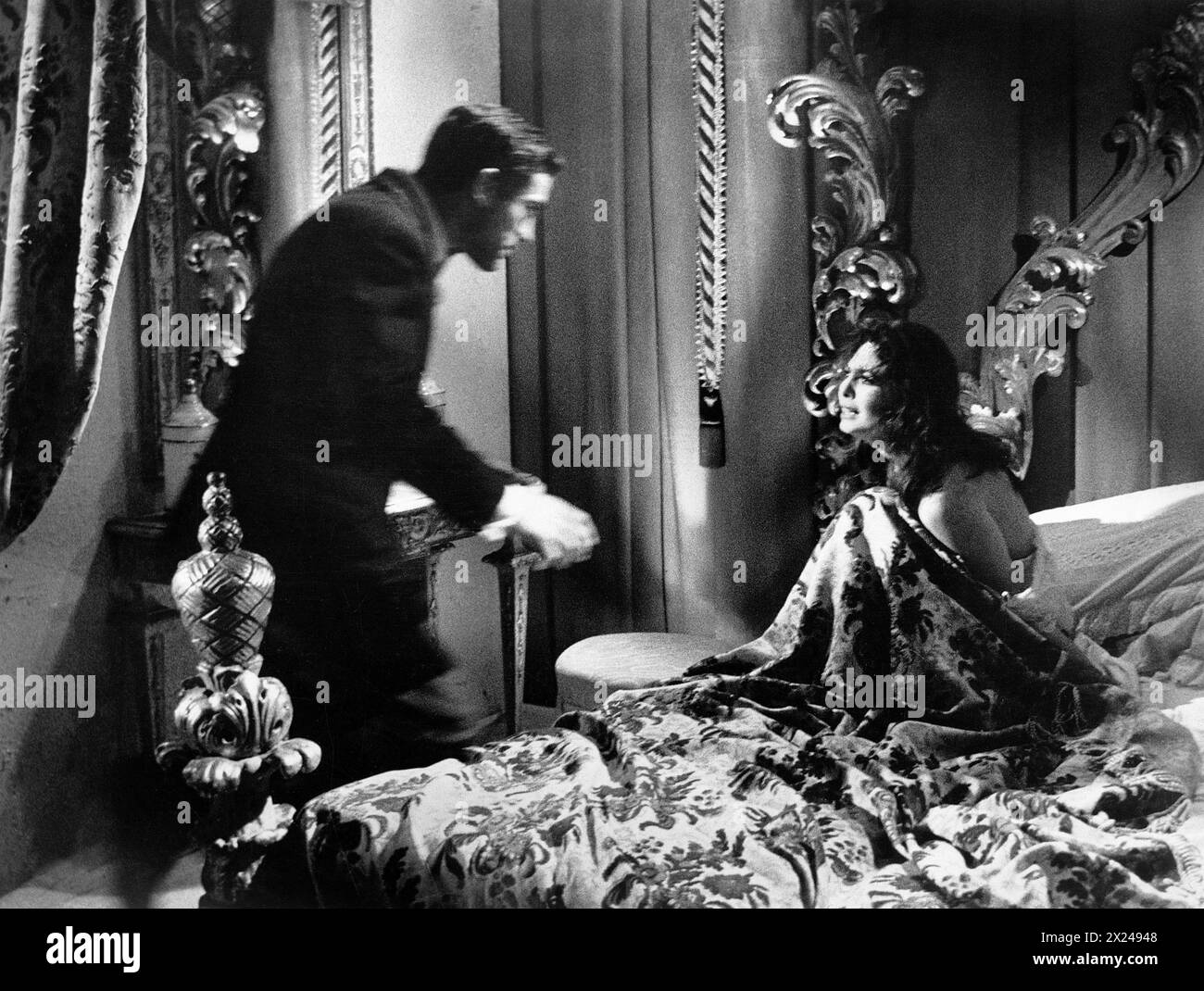 Milo Quesada, Michele Mercier, sul set del film italiano "Black Sabbath", titolo originale: I tre volti della paura, Warner Bros., 1963 Foto Stock