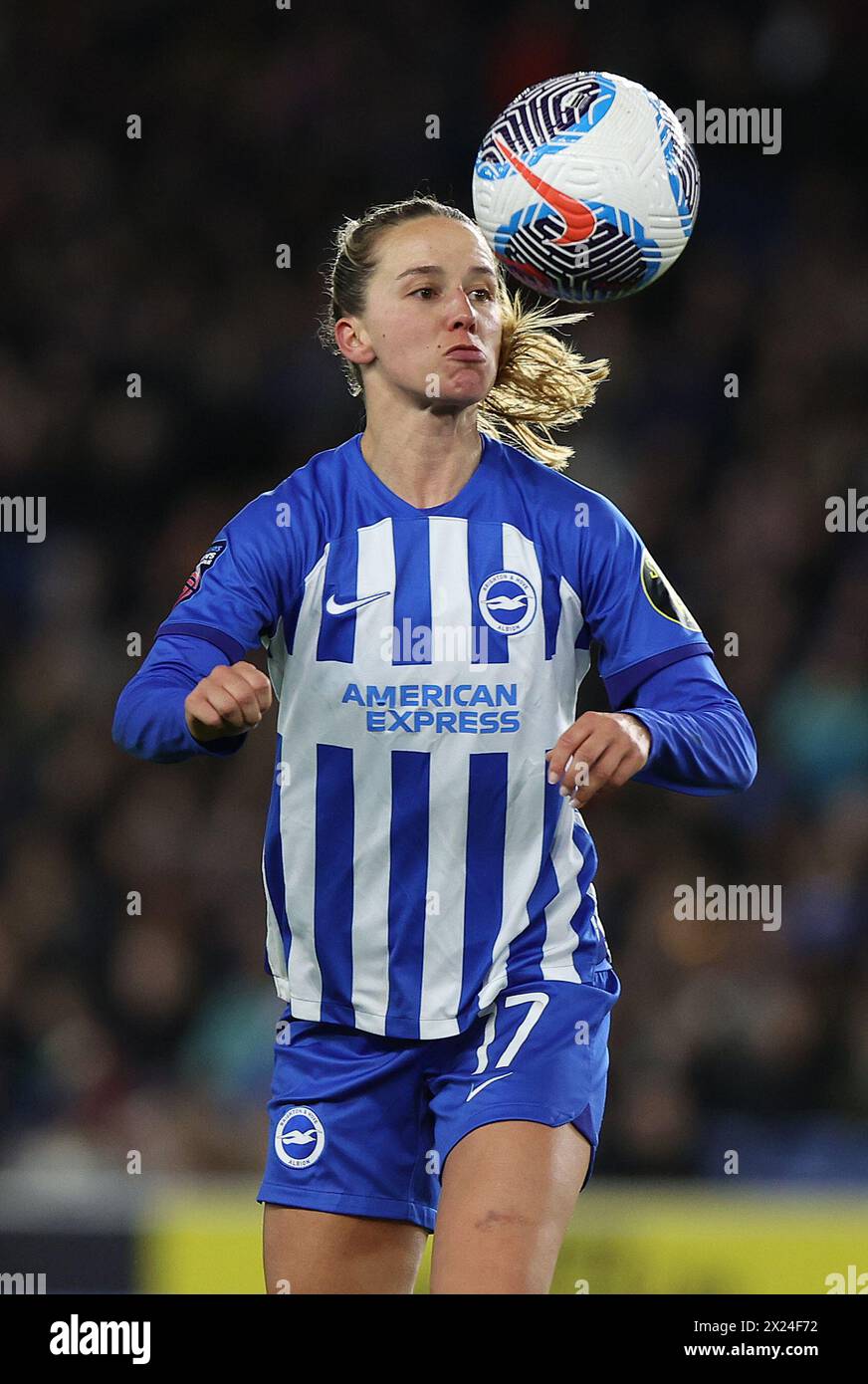 Brighton, Regno Unito. 19 aprile 2024. Tatiana Pinto di Brighton durante la partita di Super League femminile tra Brighton & Hove `Albion e Everton all'American Express Stadium. Crediti: James Boardman/Alamy Live News Foto Stock