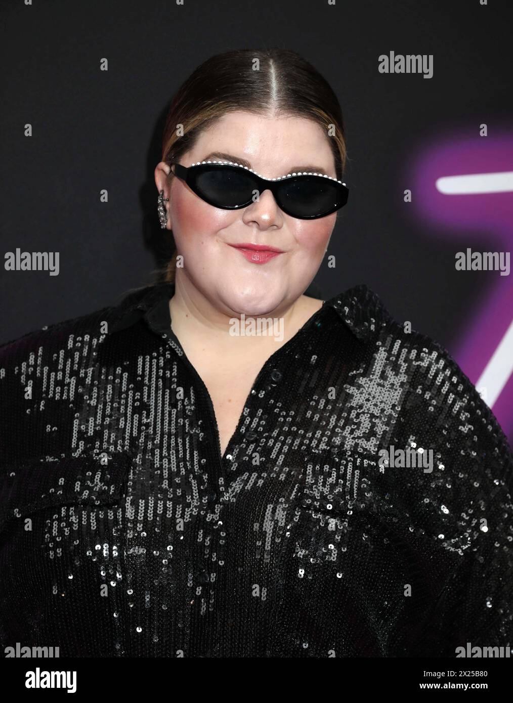 19 aprile 2024, New York, New York, USA: L'attore RYANN REDMOND visto sul tappeto rosa al â€˜The Heart of Rock e Rollâ€™ Broadway Play Celebration tenutosi al James Earl Jones Theater. (Credit Image: © Nancy Kaszerman/ZUMA Press Wire) SOLO PER USO EDITORIALE! Non per USO commerciale! Foto Stock