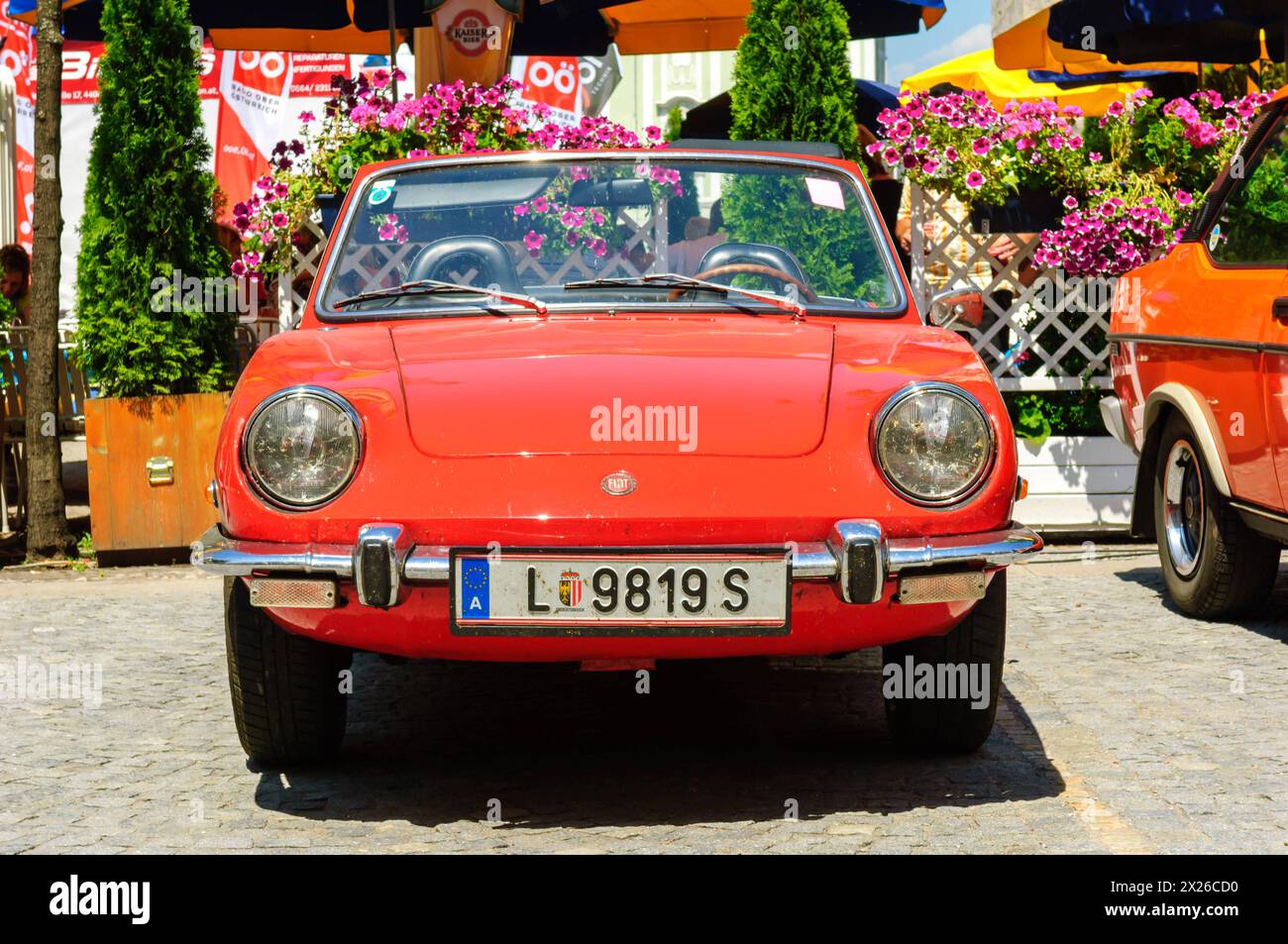 Enns, Austria, 24 giugno 2006, Alfa Romeo Treffen, incontro di auto d'epoca italiane, fiat 850 ragno *** Enns, Österreich, 24. Juni 2006, Alfa Romeo Treffen, Treffen italienischer Oldtimer, fiat 850 Spider Copyright: xx Foto Stock