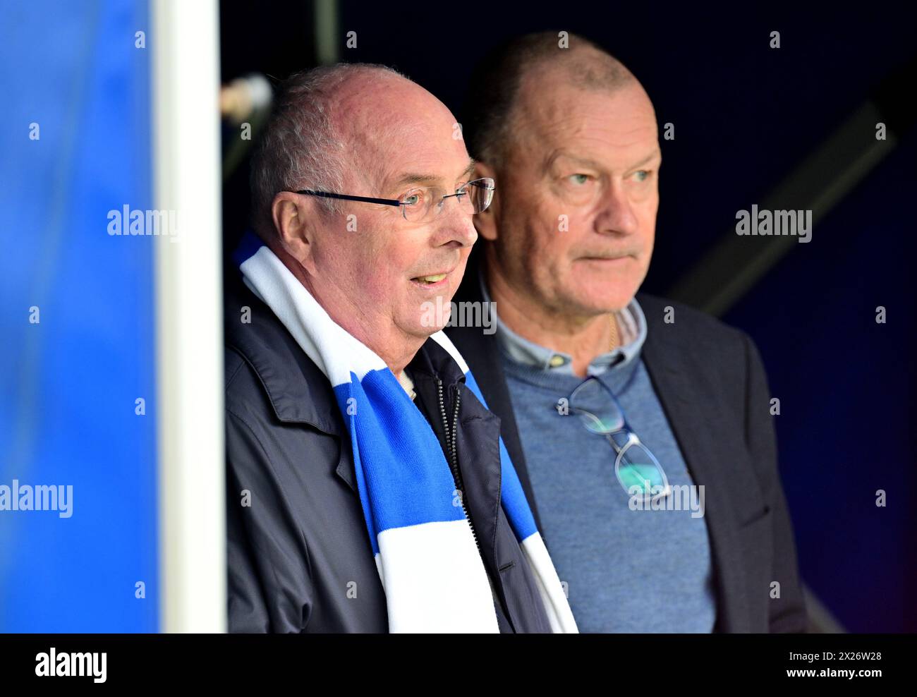 Il leggendario allenatore di calcio Sven-Goran 'Svennis' Eriksson viene celebrato prima della partita di calcio di sabato tra l'IFK Gothenburg e l'IFK Norrköping a Gaml Foto Stock
