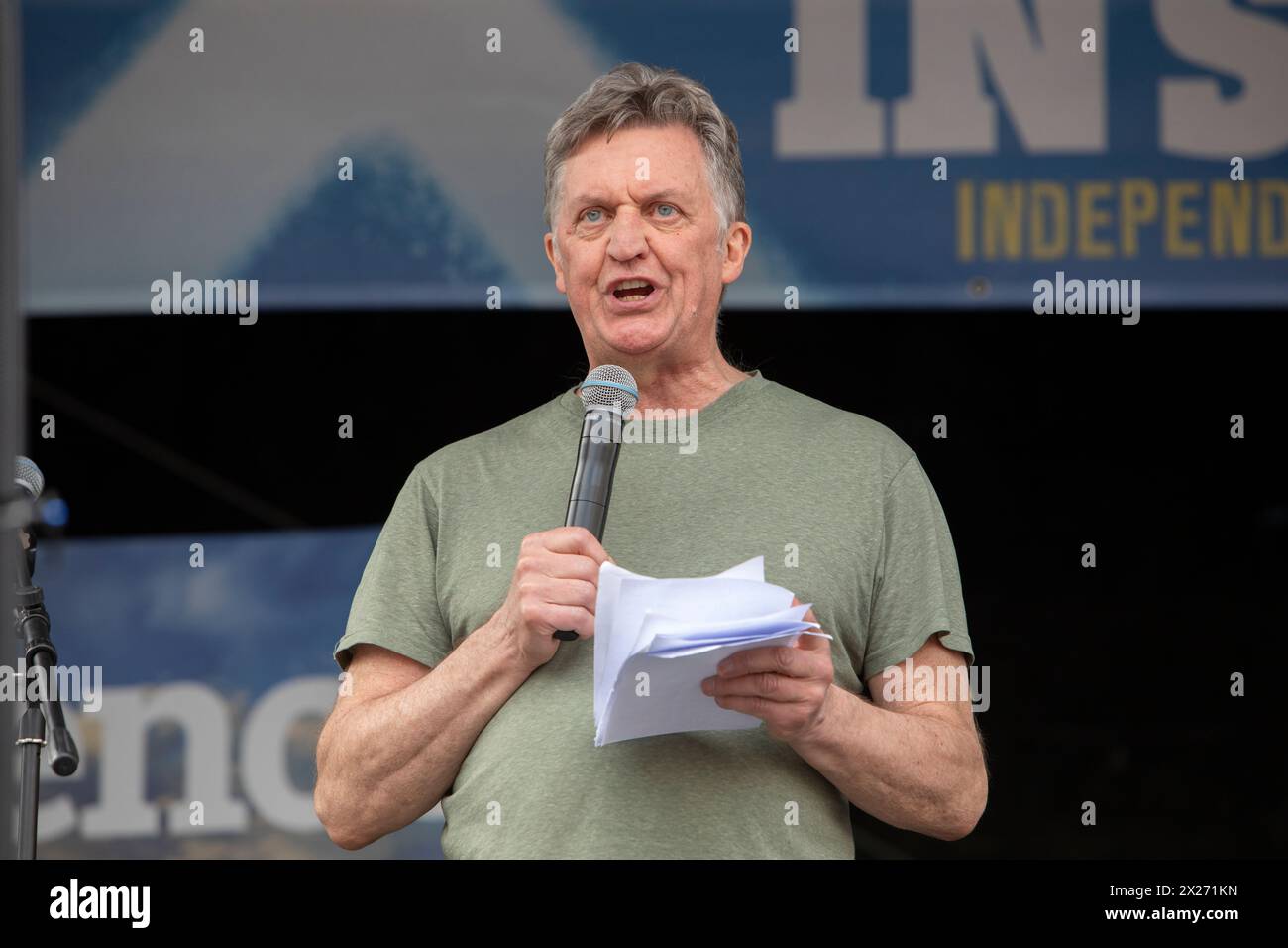 Glasgow, Scozia, 20 aprile 2024. Richie Venton - Organizzatore sindacale, Partito Socialista scozzese. Credete nel raduno pro-indipendenza della Scozia, con il primo ministro Humza Yousaf, del Partito Nazionale scozzese, presente, a Glasgow, in Scozia, il 20 aprile 2024. Crediti: Jeremy Sutton-Hibbert/ Alamy Live News. Foto Stock