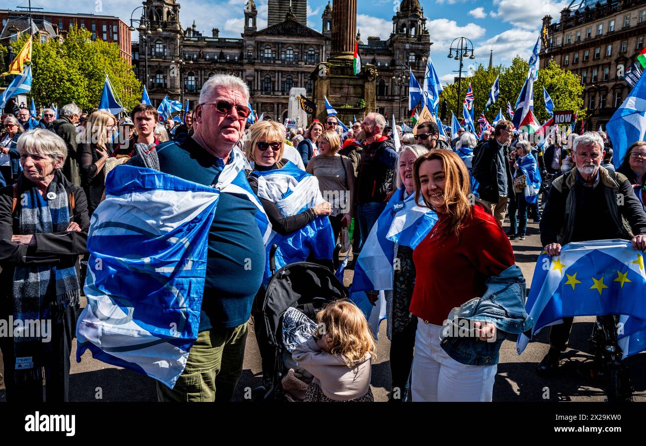 Believe in Scotland Rally a George Square, Glasgow il 20 aprile 2024 Foto Stock