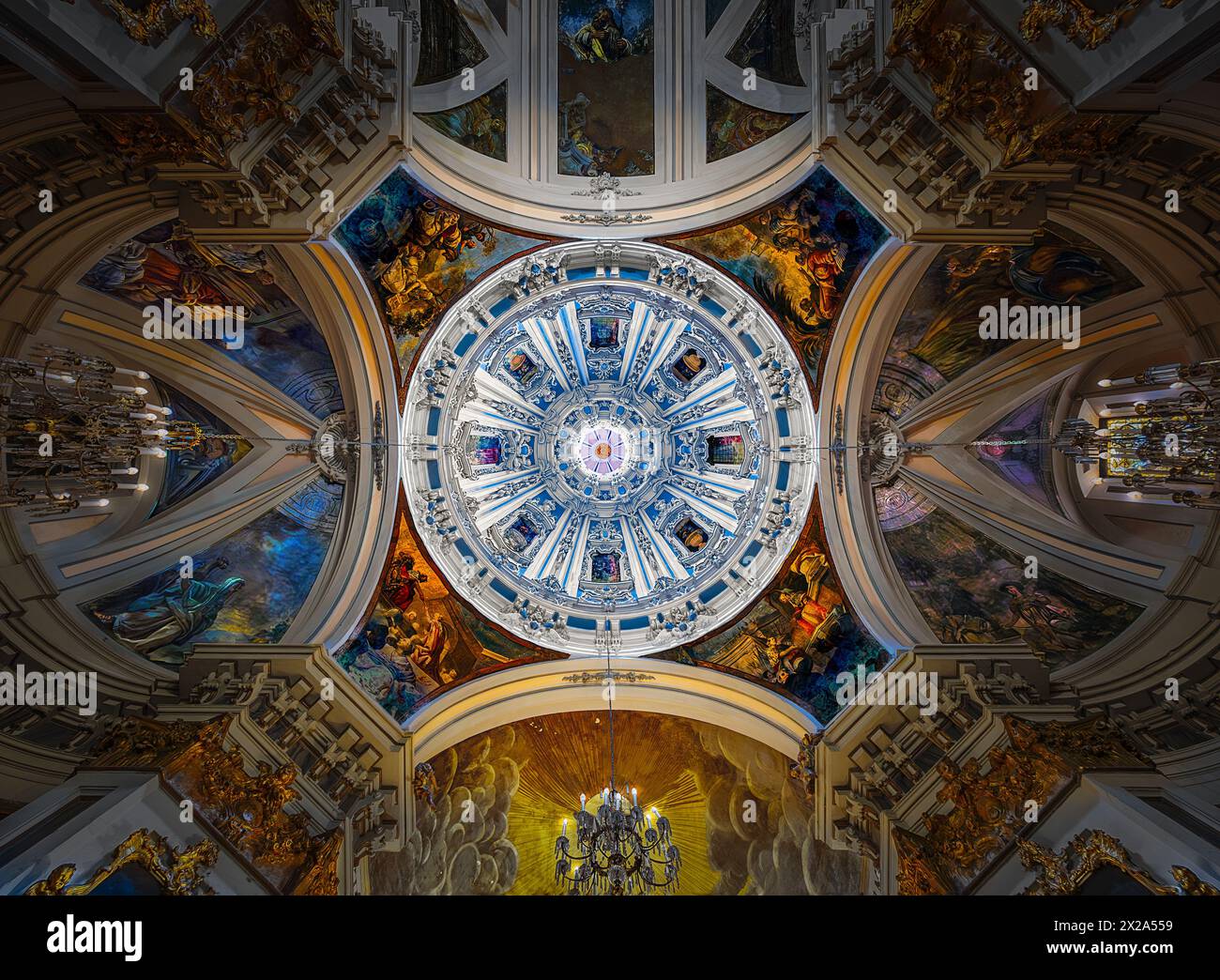 Cúpula de la Capilla de Santa Teresa en la iglesia de San José, Madrid Foto Stock