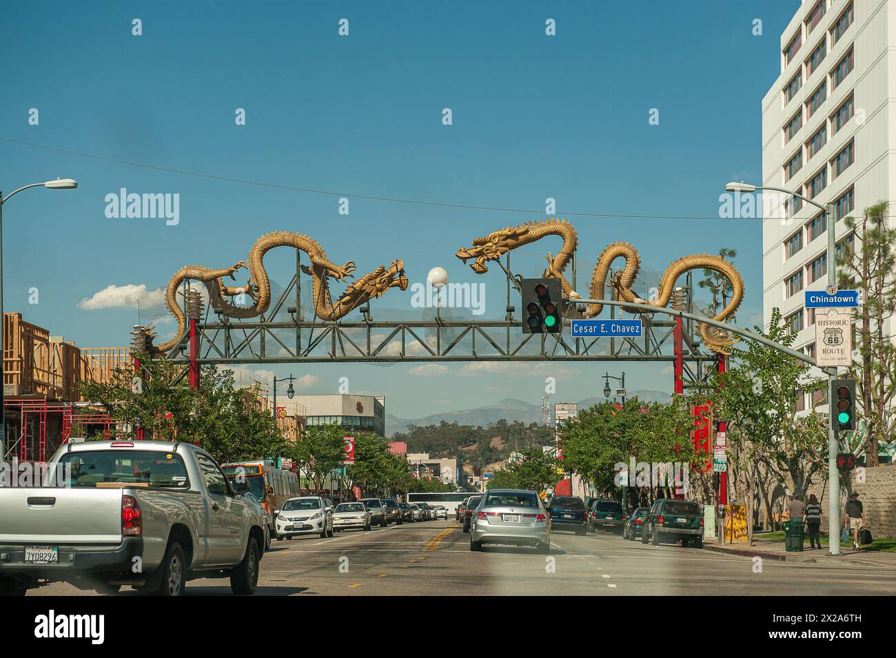 US Route 66 attraverso Chinatown a Los Angeles, CALIFORNIA. Situato nell'area del centro cittadino di LA Chinatown ospita circa 20,000 residenti. Foto Stock