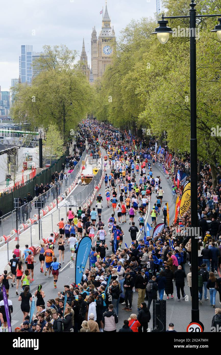 Londra, Regno Unito. 21 aprile 2024 Maratona di Londra TCS 2024. Crediti: Matthew Chattle/Alamy Live News Foto Stock